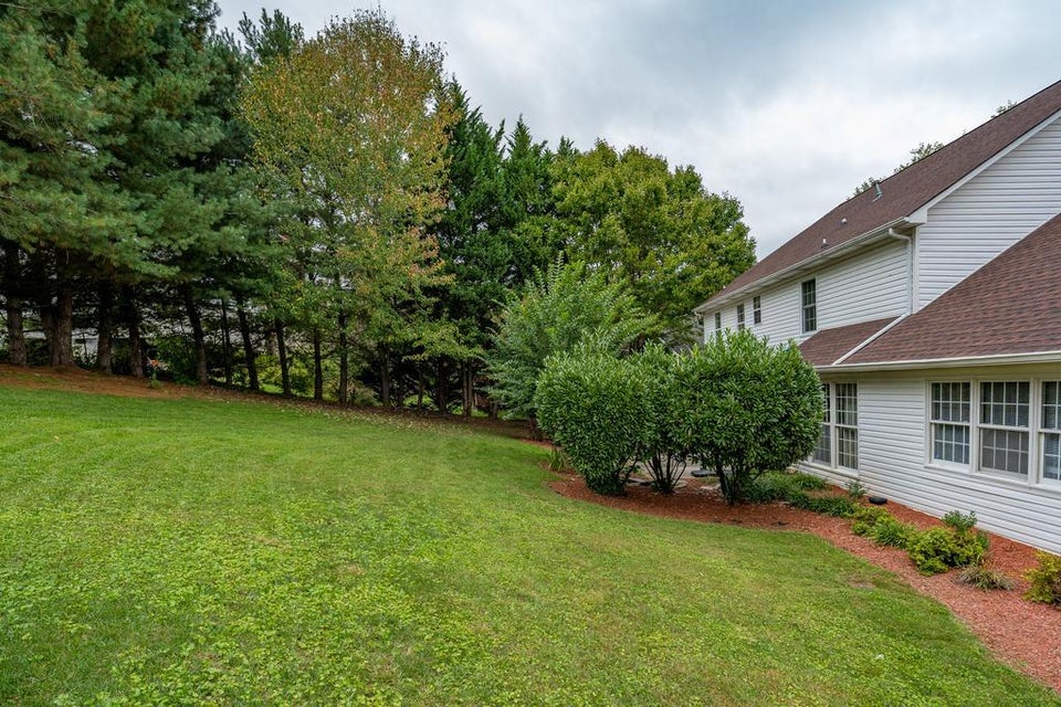 Photo #50: 3414 Berkshire Cir Circle