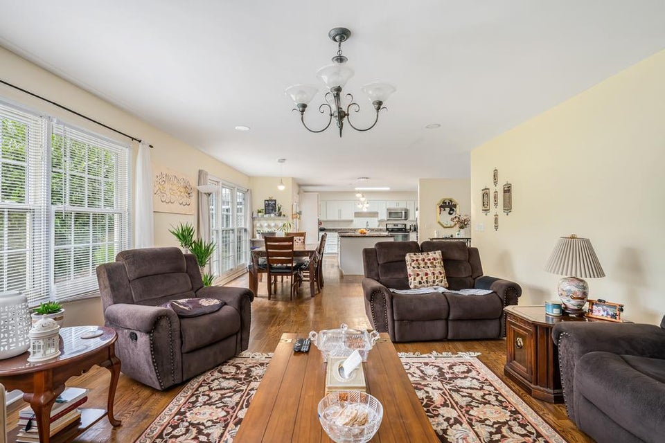 Photo #12: 3414 Berkshire Cir Circle