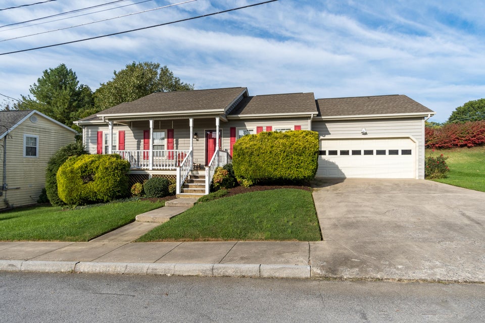 Photo #5: 253 Main St Village Drive