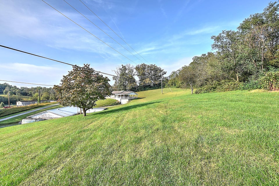 Photo #31: 2290 Whirlwind Road