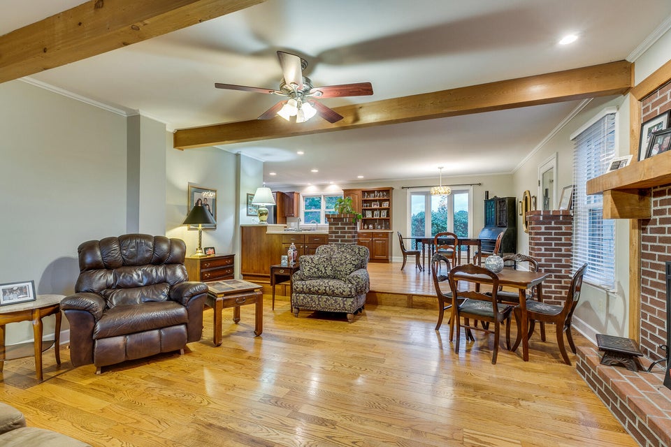 Photo #17: 322 Winterham Drive