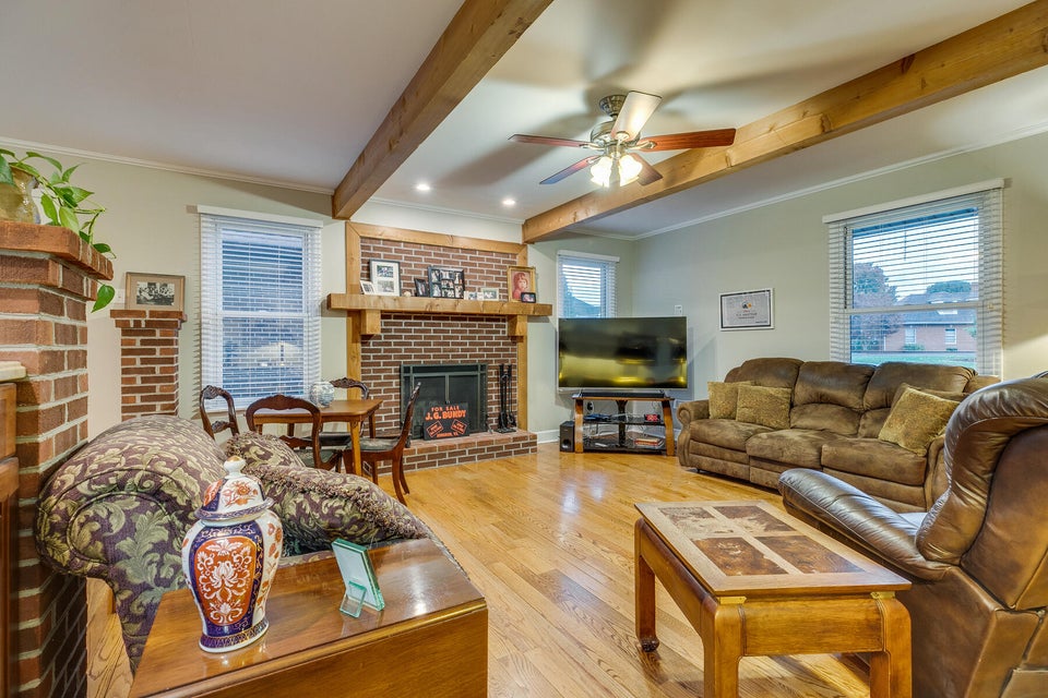 Photo #19: 322 Winterham Drive
