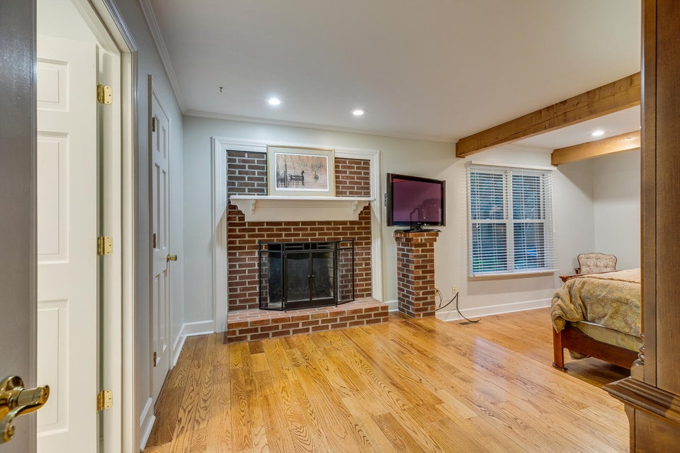 Photo #32: 322 Winterham Drive