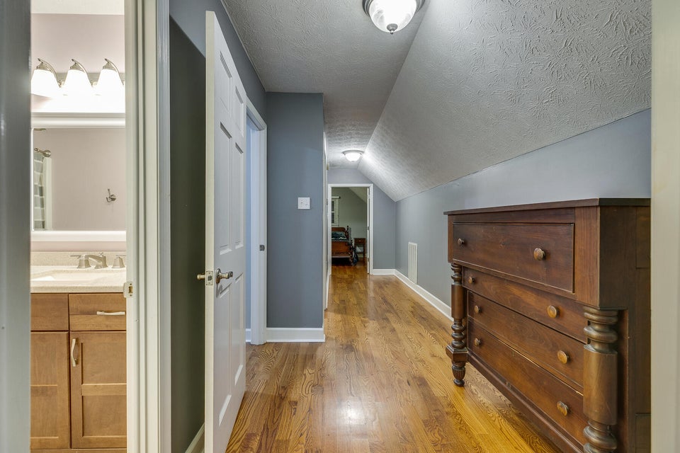 Photo #41: 322 Winterham Drive
