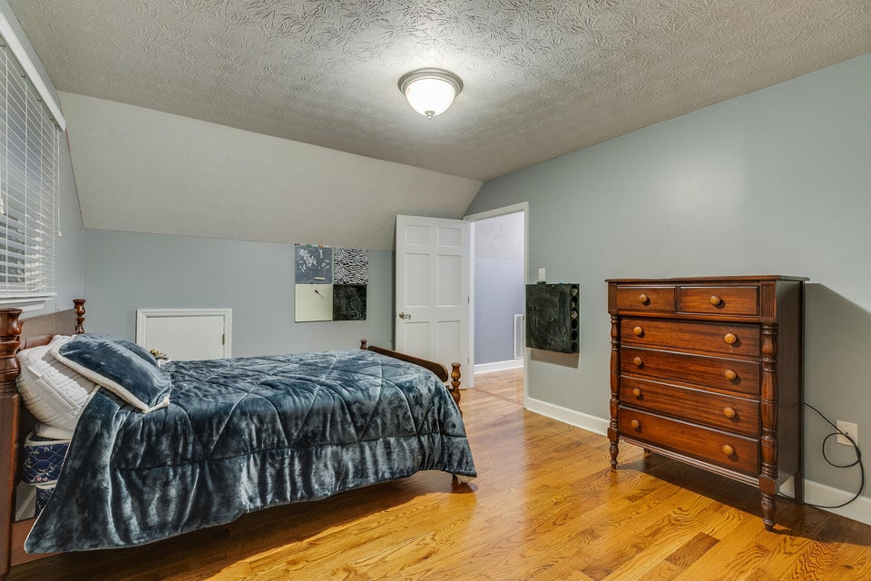 Photo #44: 322 Winterham Drive