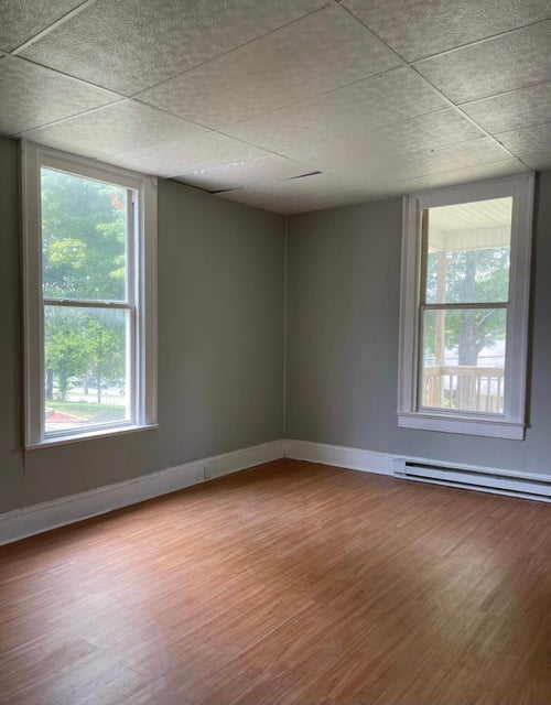 Photo #7: 226 Lynnwood Drive