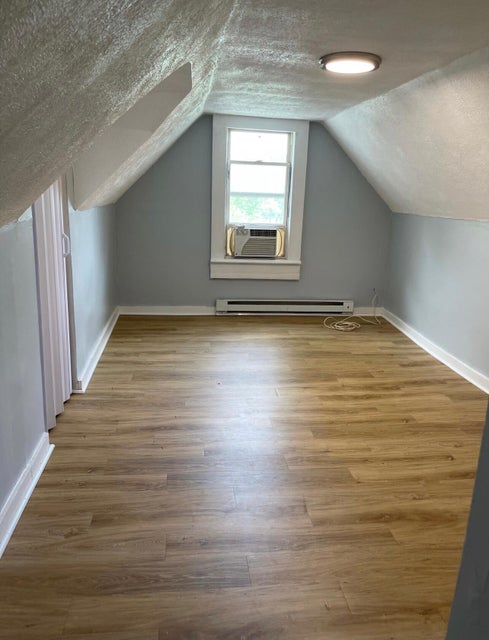Photo #12: 226 Lynnwood Drive