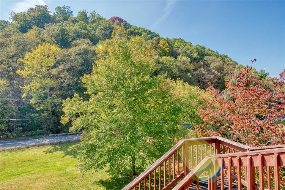 Photo #17: 711 Cash Hollow Road