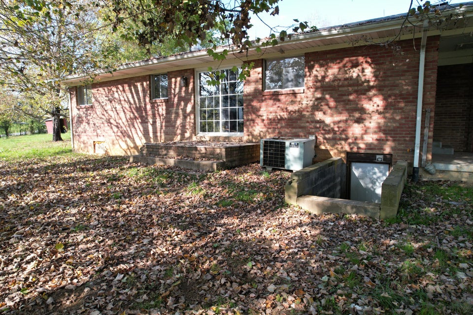 Photo #6: 2815 Ottway Road