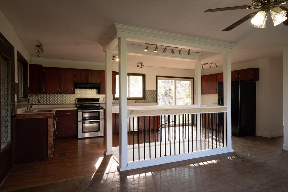 Photo #10: 2815 Ottway Road