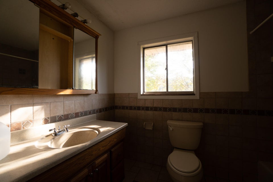 Photo #15: 2815 Ottway Road