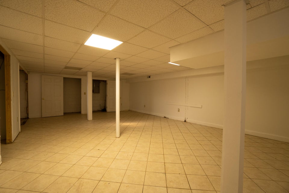 Photo #21: 2815 Ottway Road