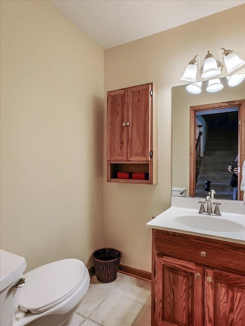 Photo #11: 6 Pine Timbers Court