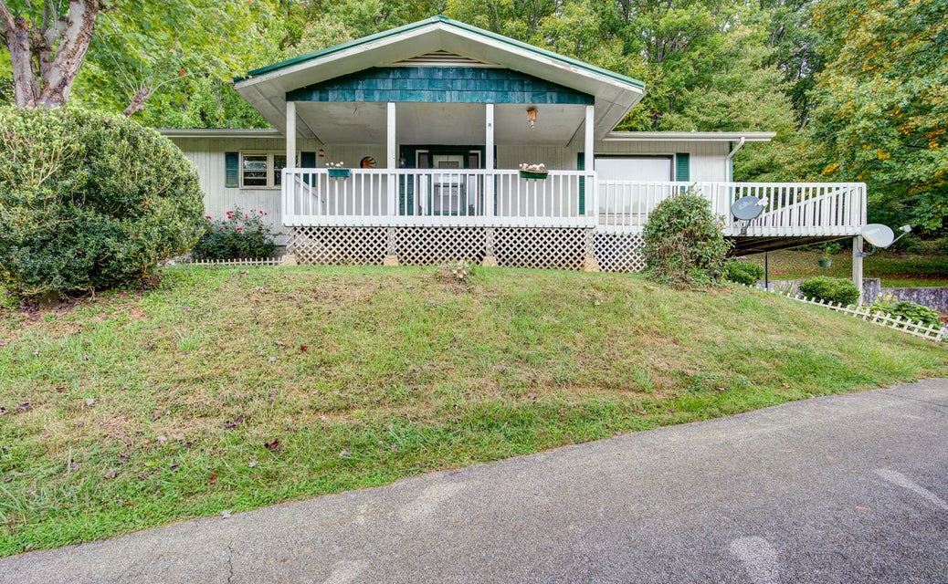 Photo #24: 102 Heaton Ridge Road