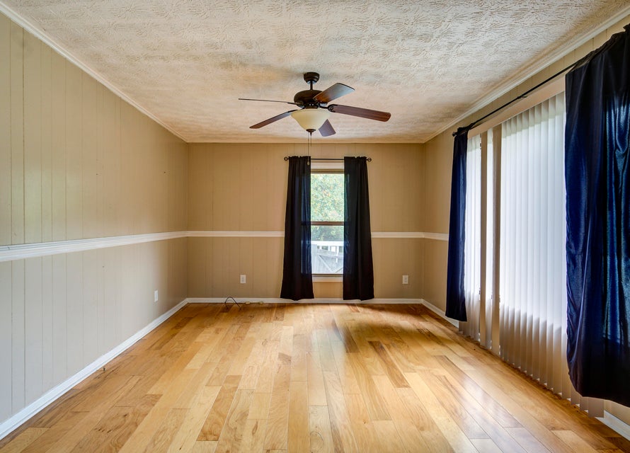 Photo #10: 102 Heaton Ridge Road
