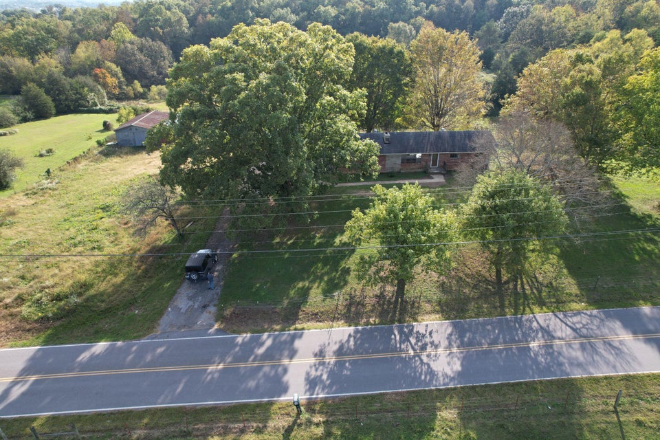 Photo #3: 2815 Ottway Road