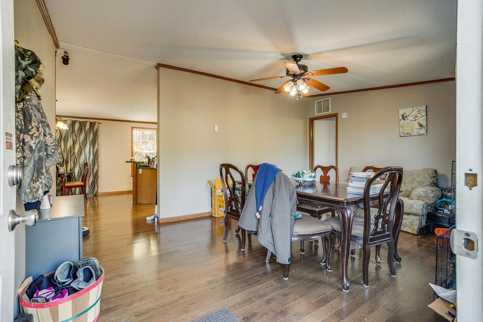 Photo #10: 106 Aa Deakins Road