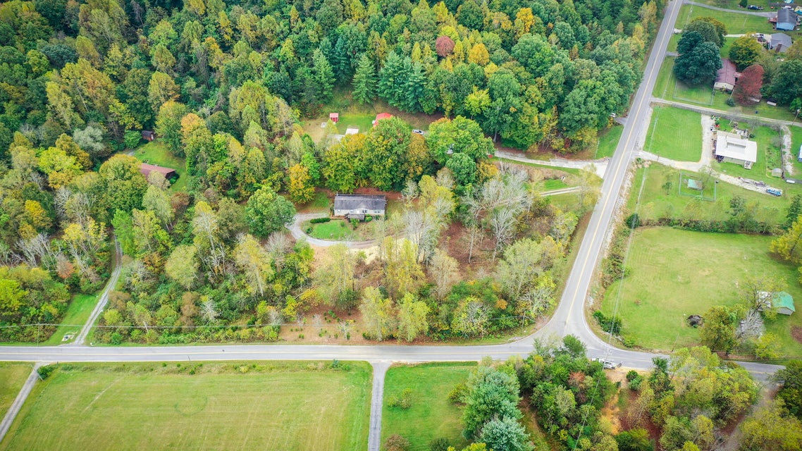 Photo #39: 106 Aa Deakins Road