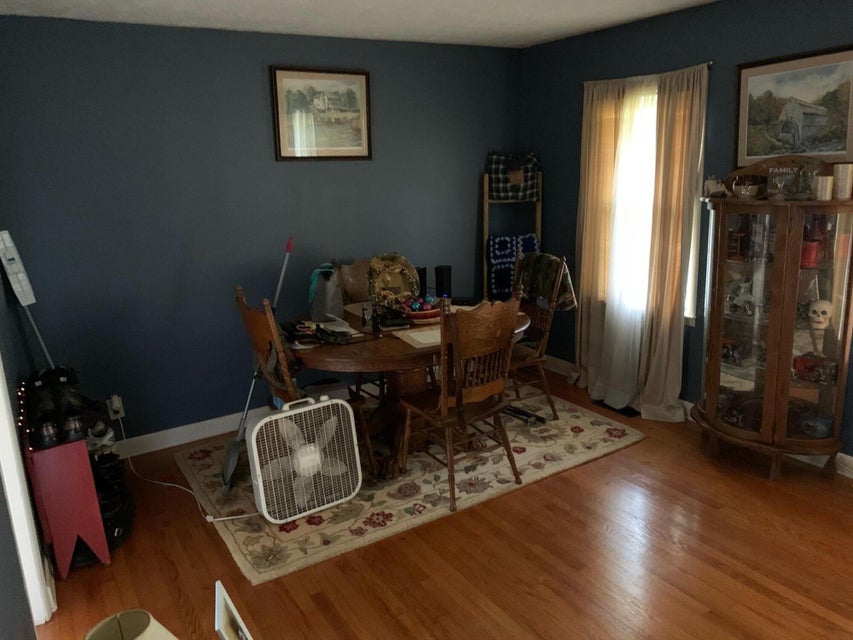 Photo #11: 714 Meadowview Lane