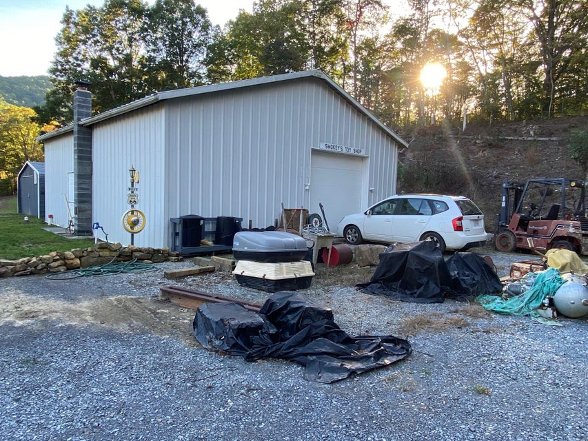 Photo #8: 310 Pickle Hollow Road