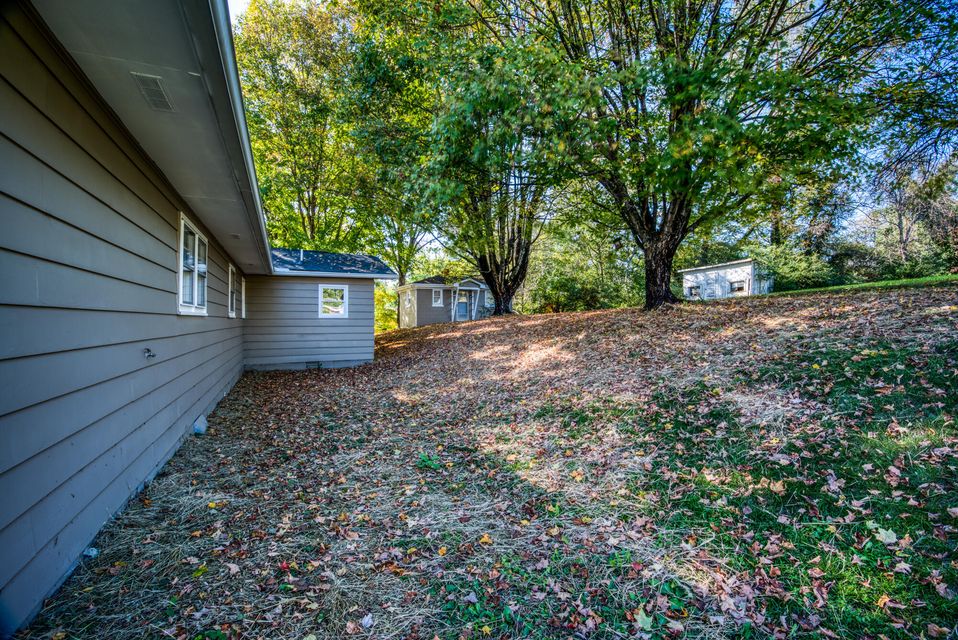 Photo #28: 2409 Bradley Street