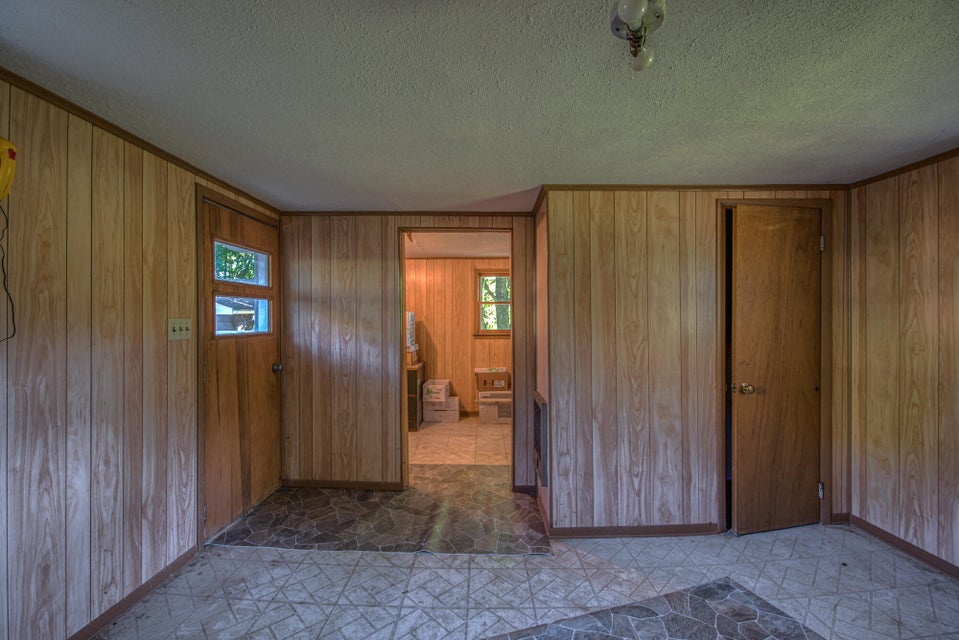 Photo #32: 2409 Bradley Street