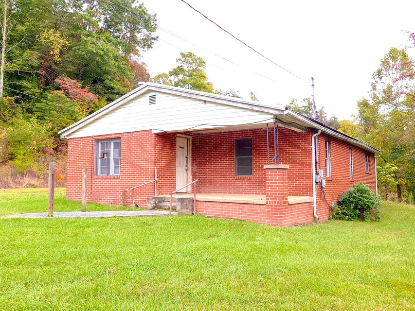 Photo #3: 102 Nelson Road