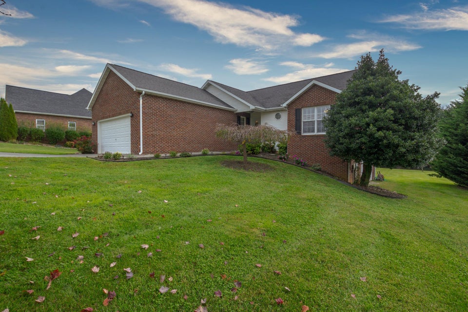 Photo #3: 500 Tavern Hill Road