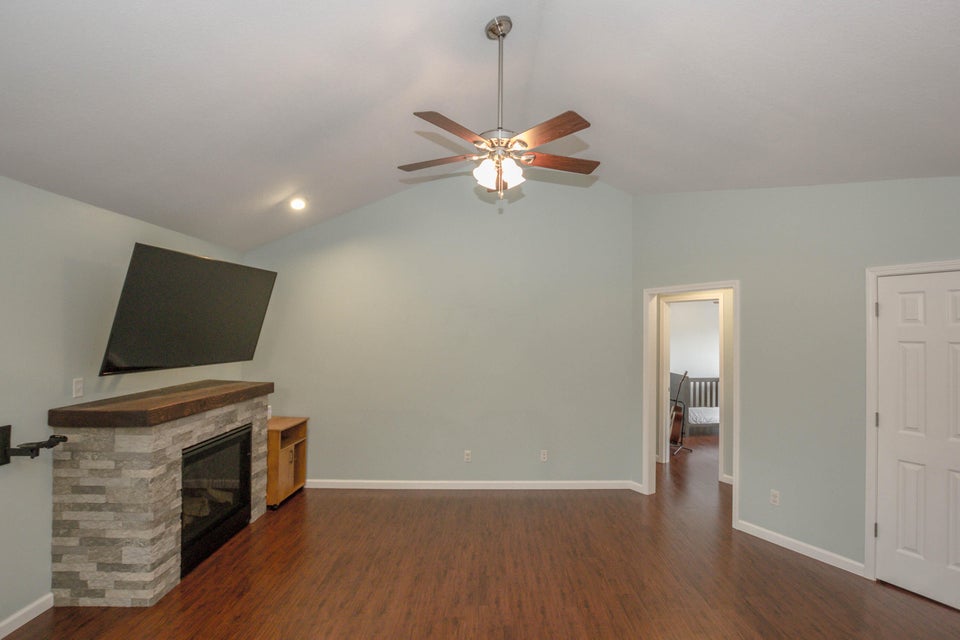 Photo #5: 500 Tavern Hill Road
