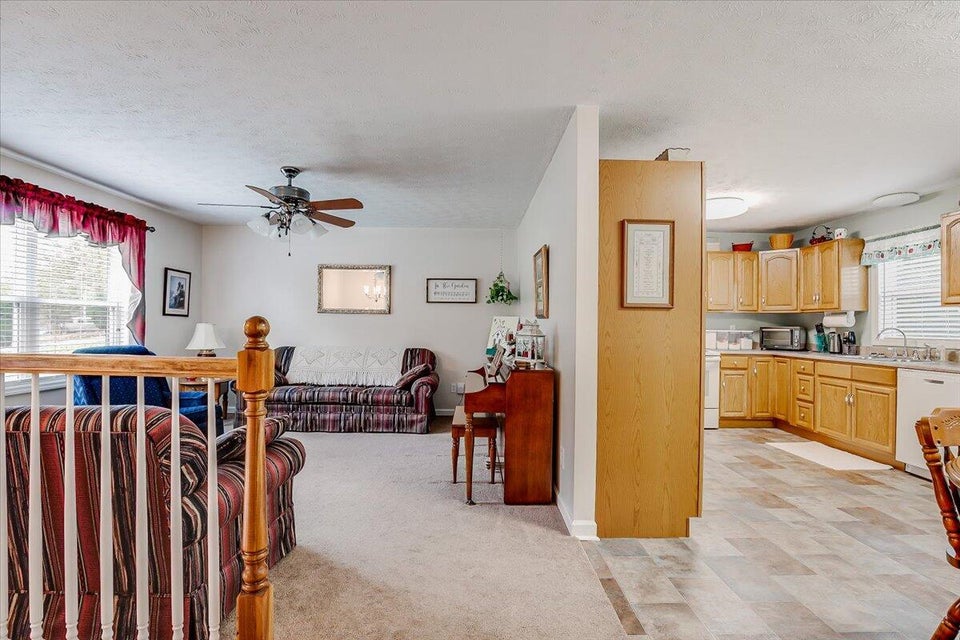 Photo #7: 116 Regency Drive