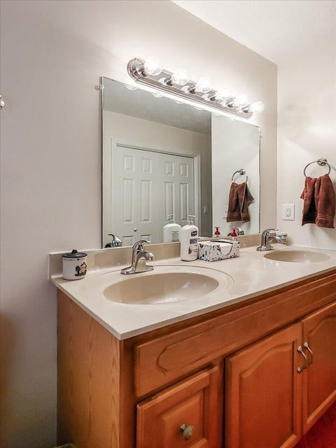 Photo #22: 116 Regency Drive