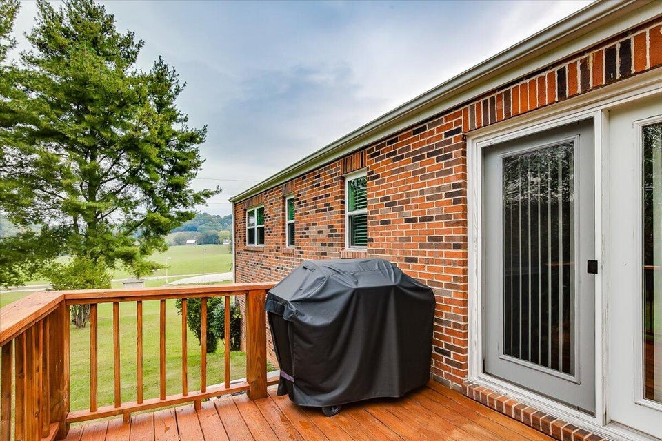 Photo #33: 116 Regency Drive