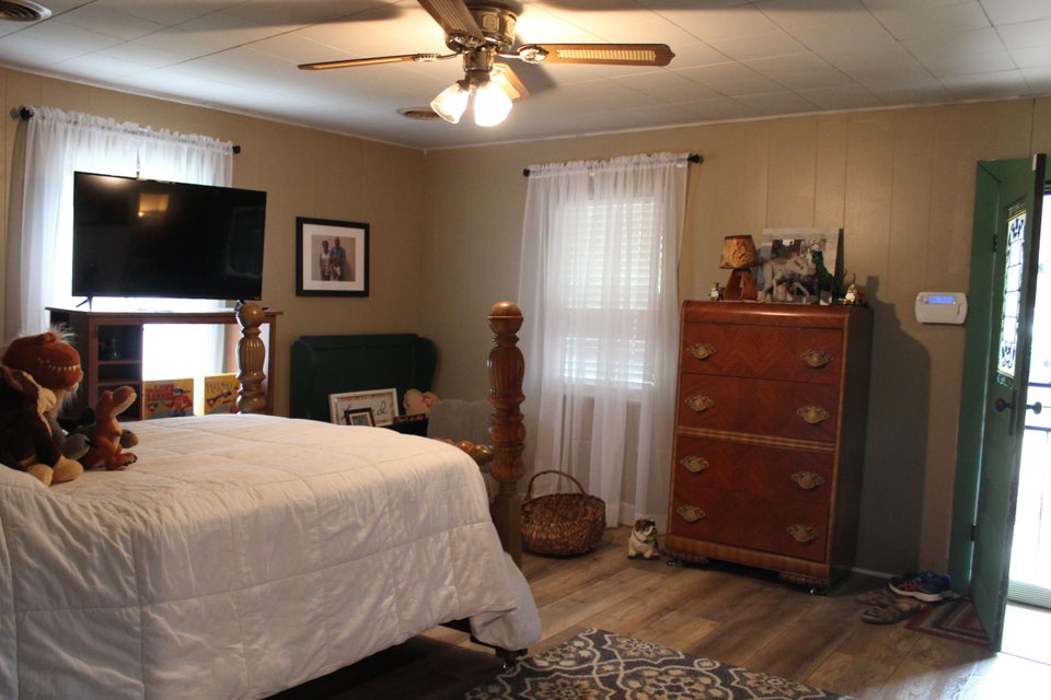 Photo #4: 7707 Janeway Hollow Road