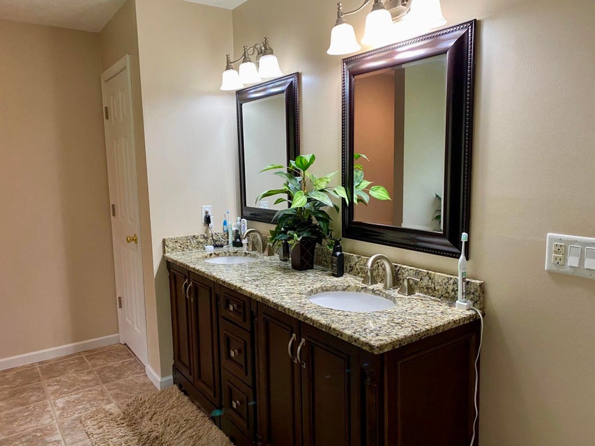 Photo #18: 1204 Fiddlers Way