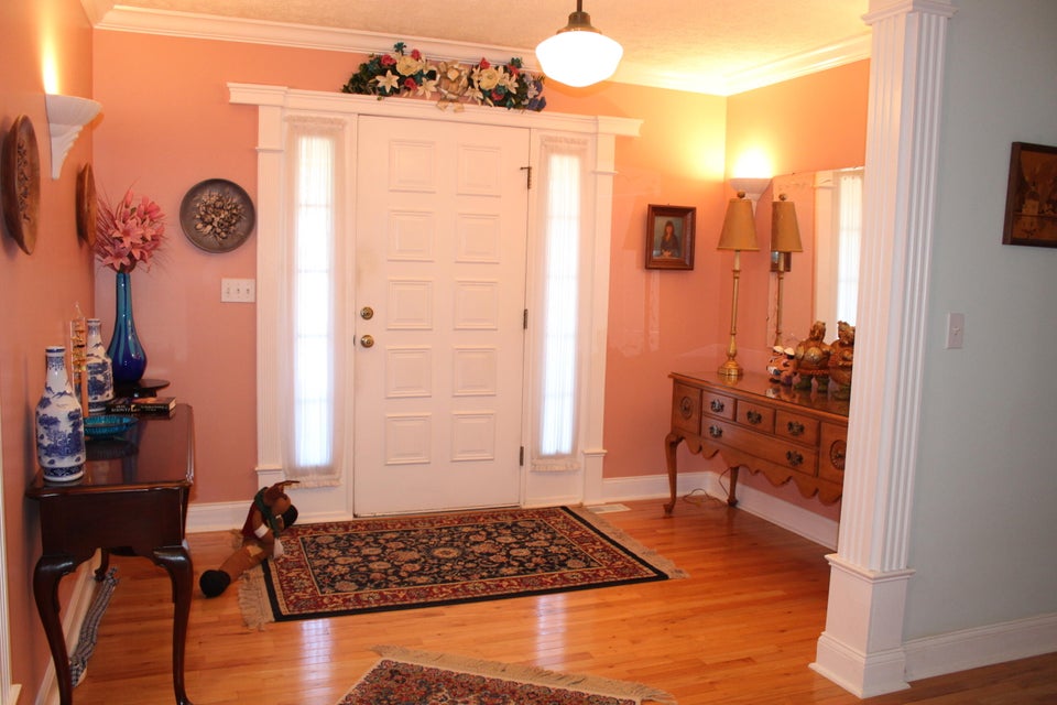 Photo #3: 136 Clarksdale Circle