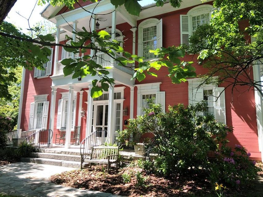 Photo #8: 829 Elk Avenue