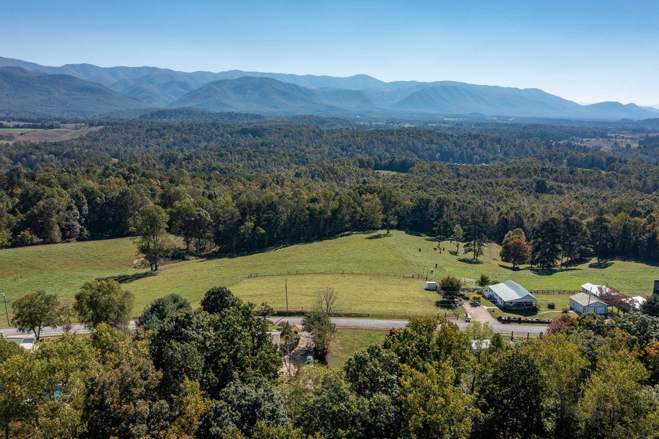 Photo #33: 645 Keller Road