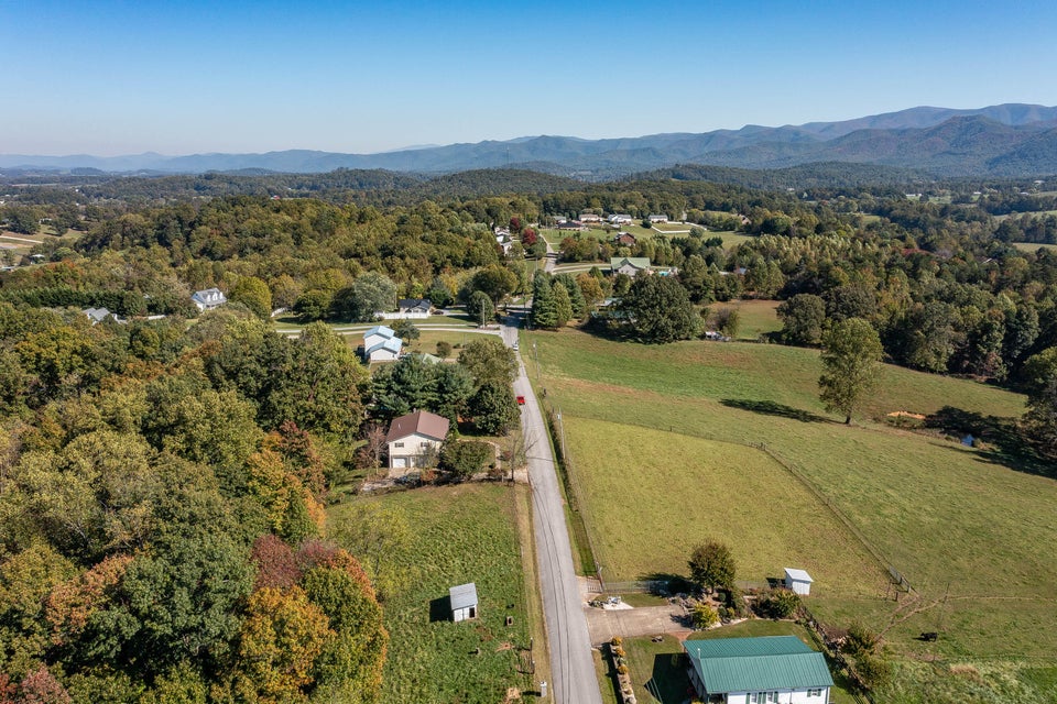 Photo #35: 645 Keller Road