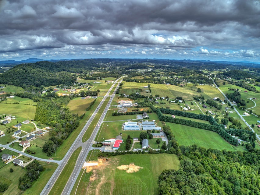Photo #5: Lt 20r Andrew Johnson Highway