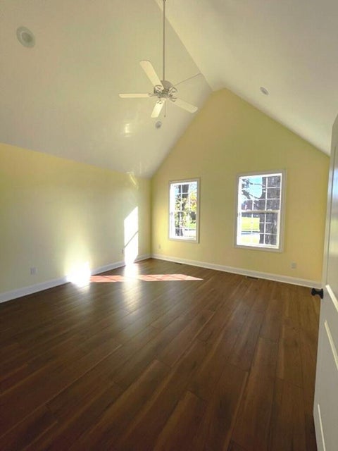 Photo #16: 113 F Street