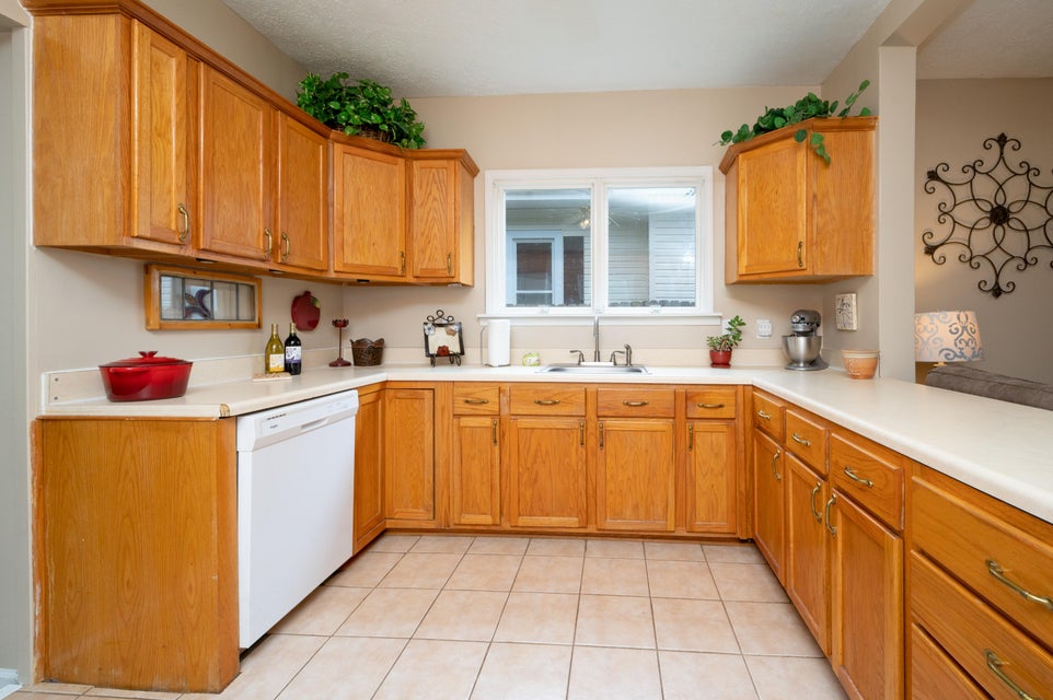 Photo #17: 617 Ash Street