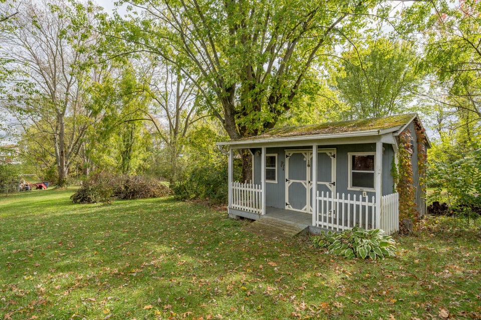 Photo #19: 713 Strawberry Lane