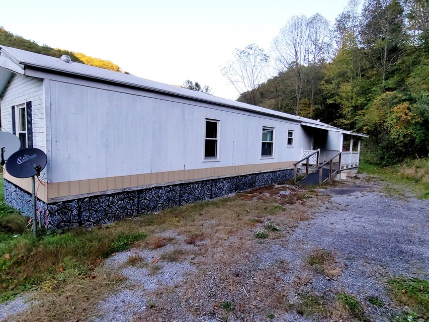 Photo #23: 189 Richard Long Road