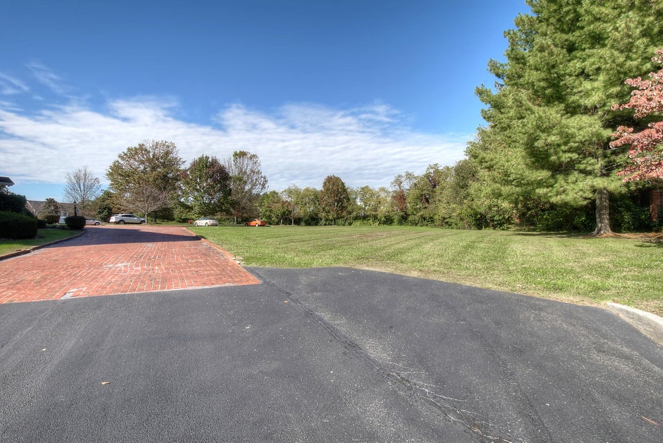 Photo #37: 112 Barberry Road