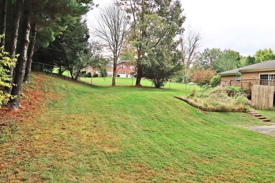 Photo #11: 1204 Poplar Court