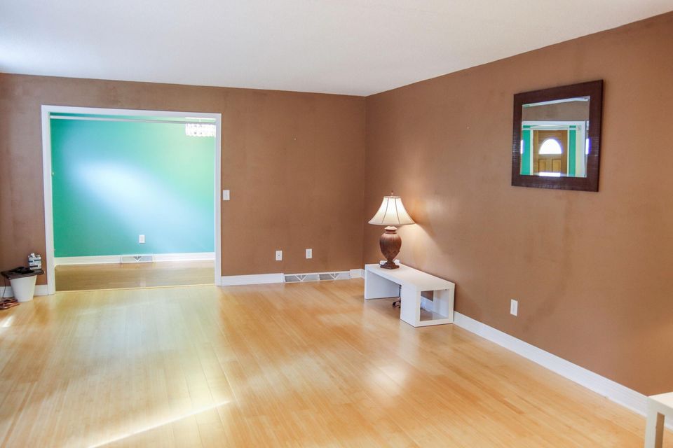 Photo #18: 1204 Poplar Court