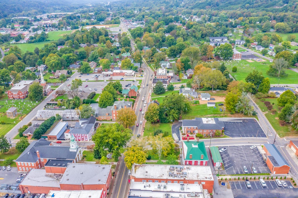 Photo #10: 215 Main Street