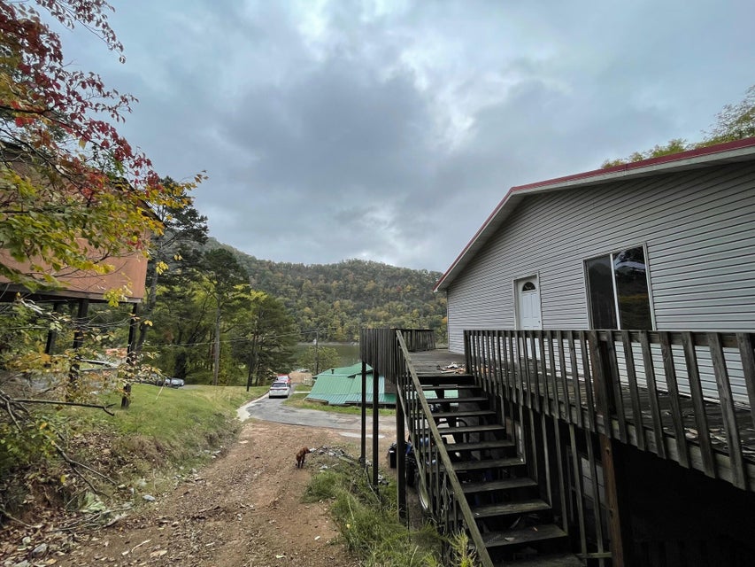 Photo #8: 413 Lakemont Drive