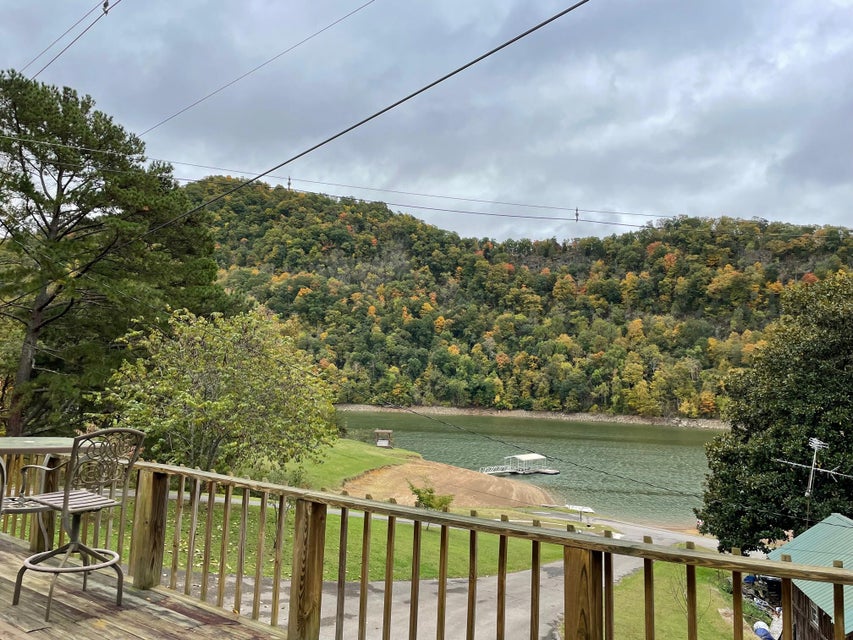 Photo #3: 413 Lakemont Drive
