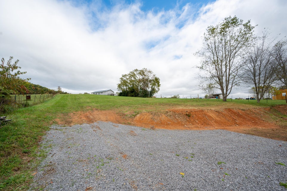 Photo #37: 4161 Carters Valley Road